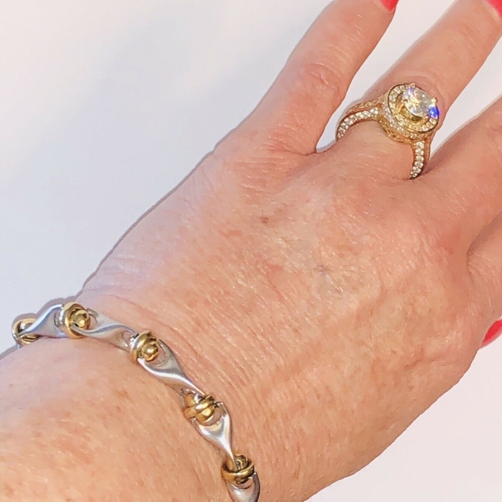 14 Kt White & Yellow Solid Gold Link Bracelet - Picture 5 of 9